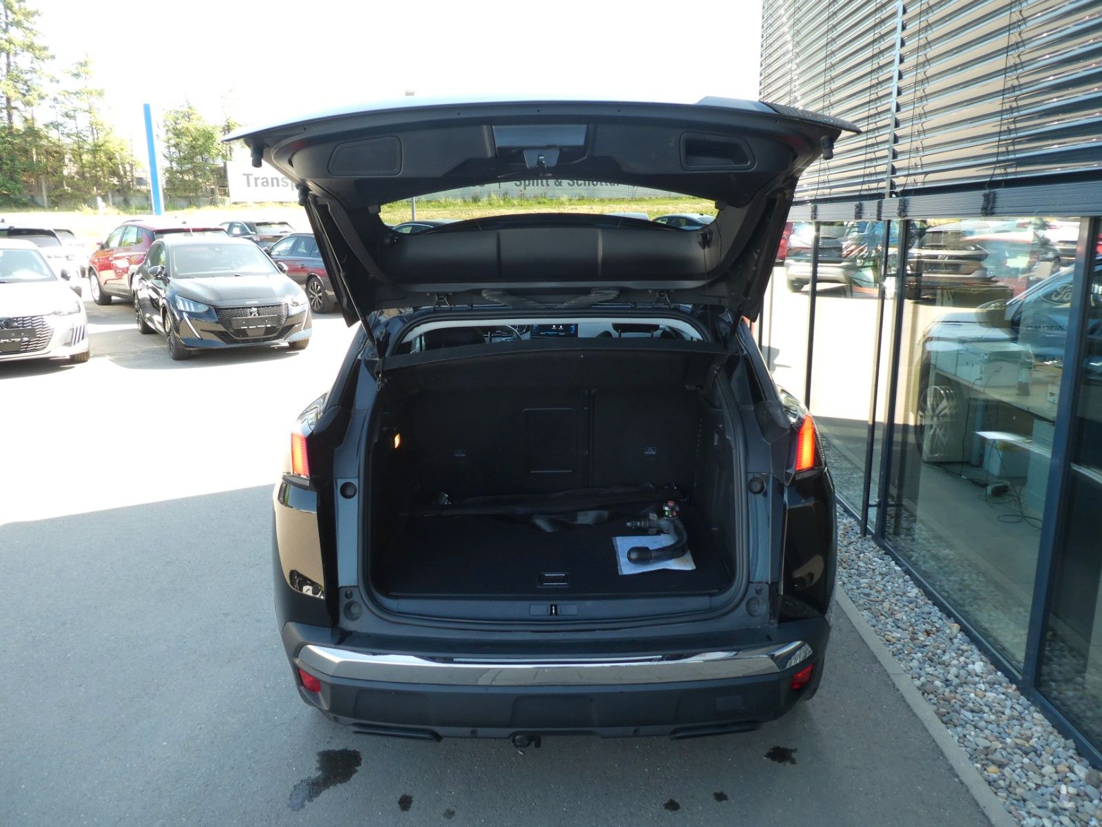 Peugeot 3008 Hybrid 225 Allure, Kamera, Klima, Navi, SHZ