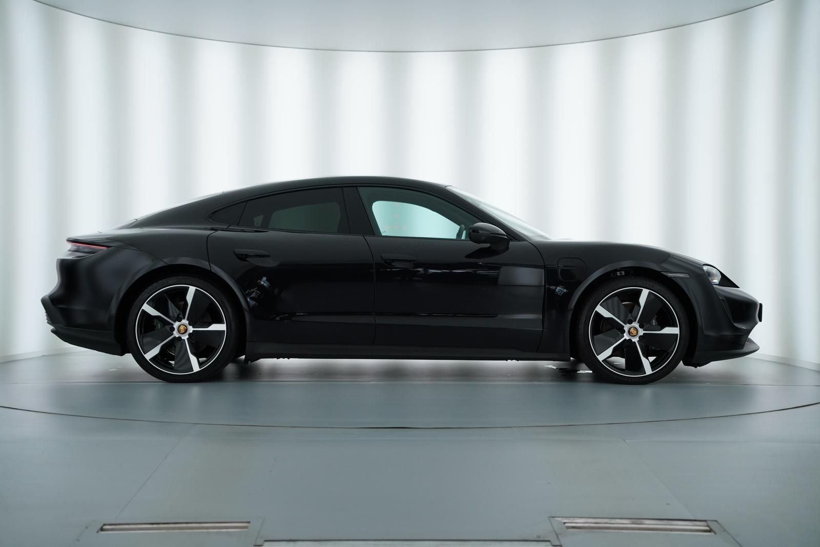 Porsche TAYCAN 4S 75-JAHRE+BOSE+PANO+21" EXCLUSIVE FELGE