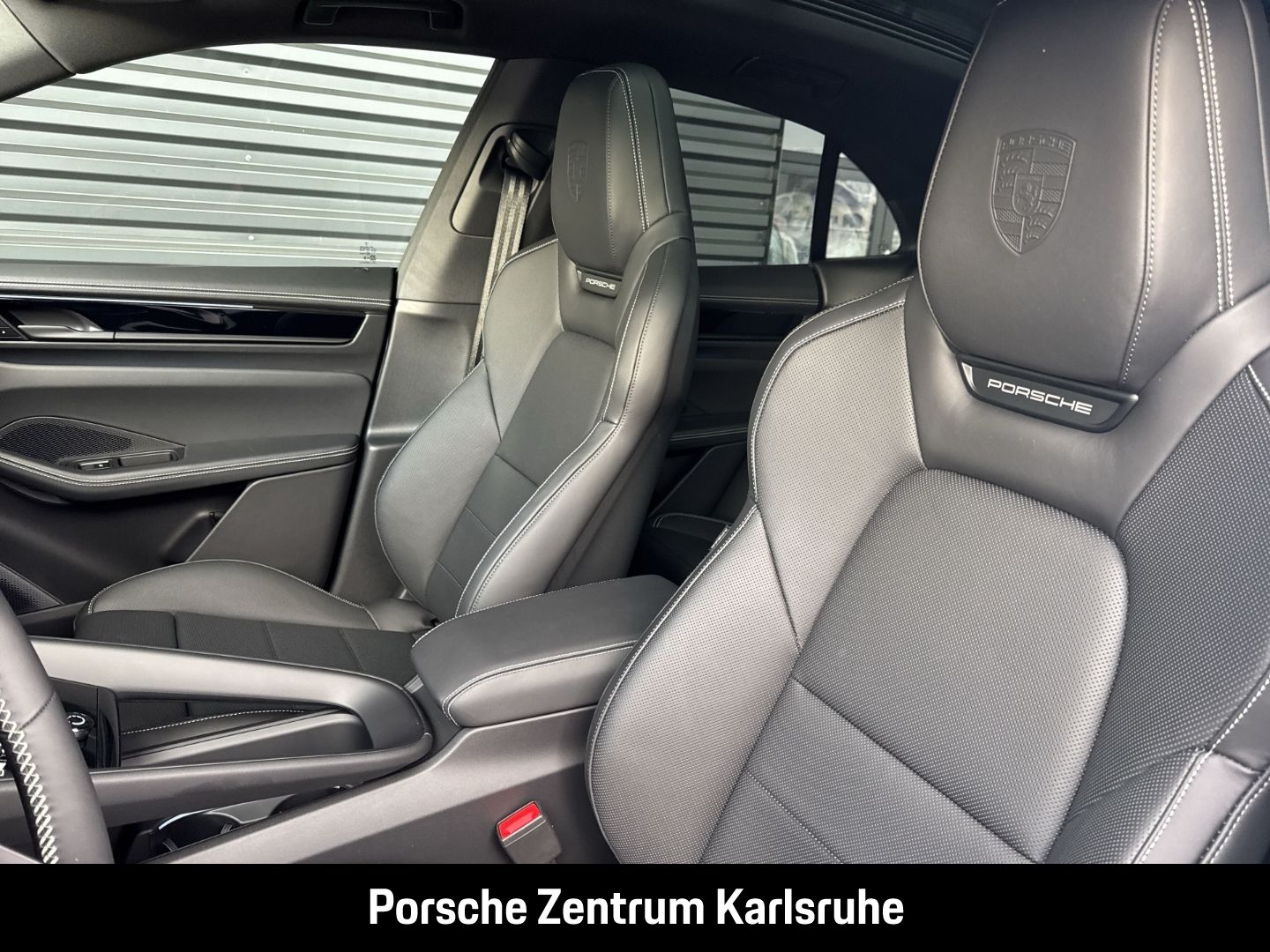 Porsche Macan 4S LED-Matrix Panoramadach Luftfederung