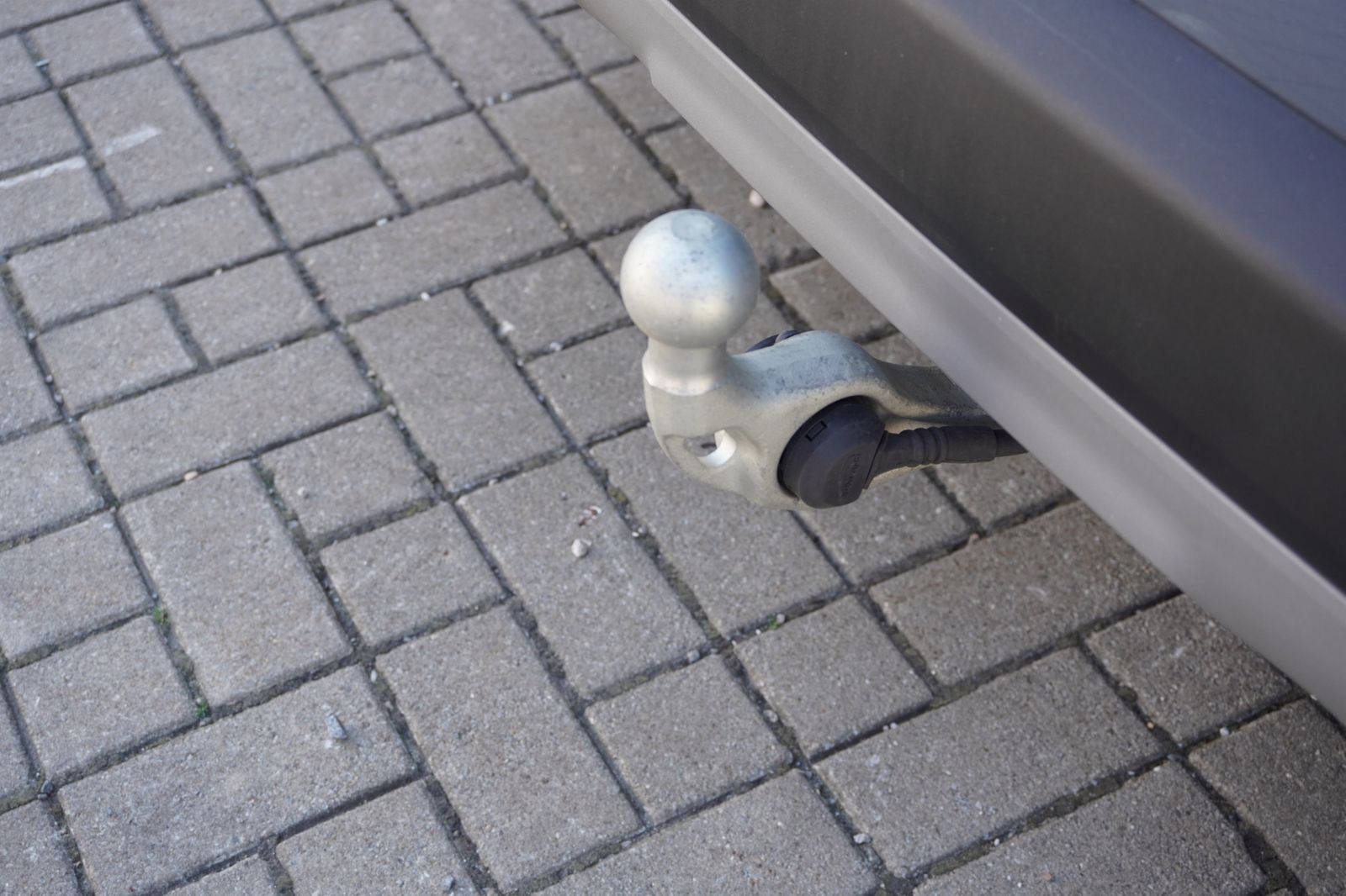 BMW X1 xDrive23i - Samsaru's Car Outlet