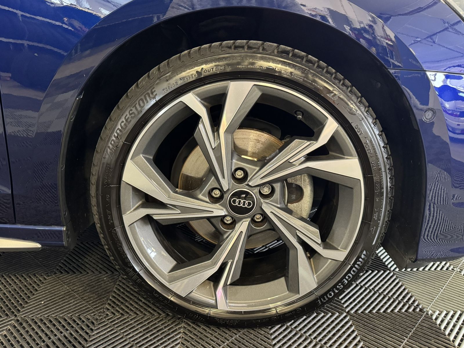 Audi A3 30 TFSI S line Sportback - Samsaru's Car Outlet