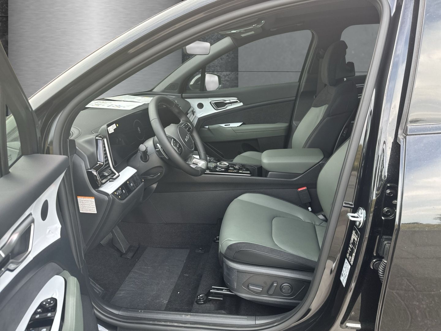 Kia Sportage Nightline - Samsaru's Car Outlet