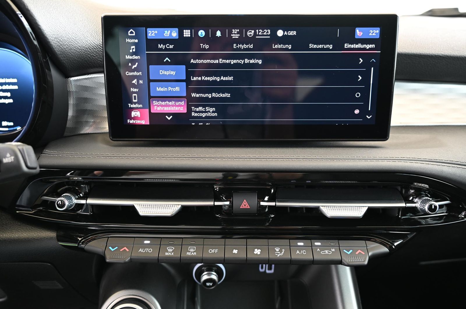 Alfa Romeo Tonale 1.3 PHEV 280 Q4 Ti LED/PANO/PREMIUM/18