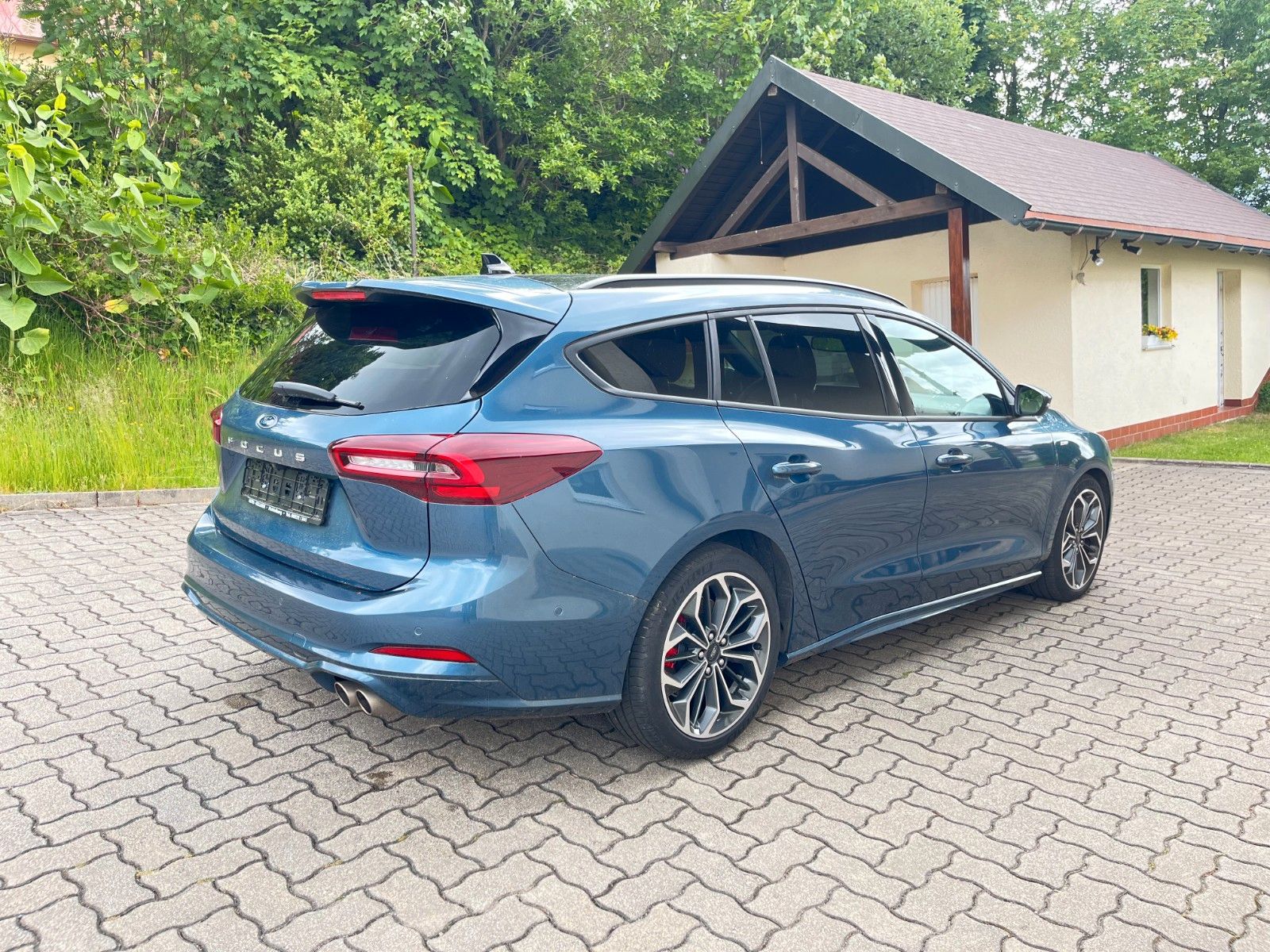 Ford Focus Turnier ST-Line X - Matrix LED, B&O, Pano