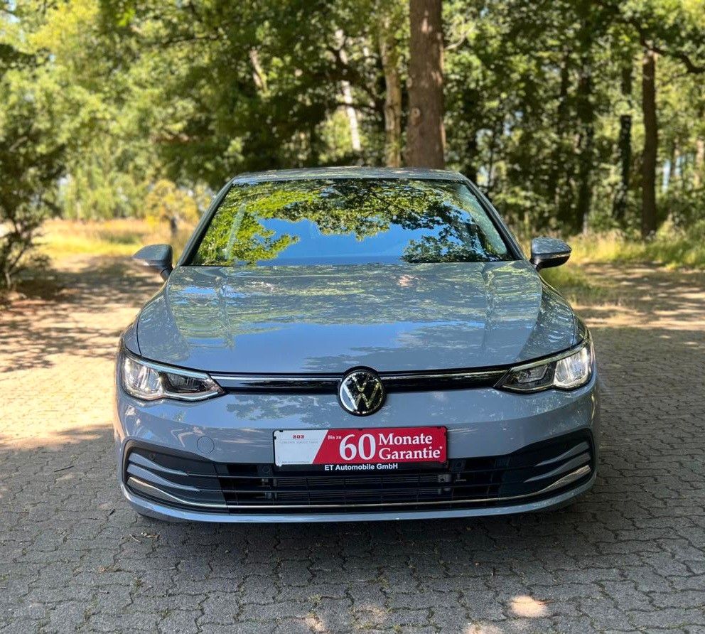 Volkswagen Golf VIII Move eTSI - Samsaru's Car Outlet