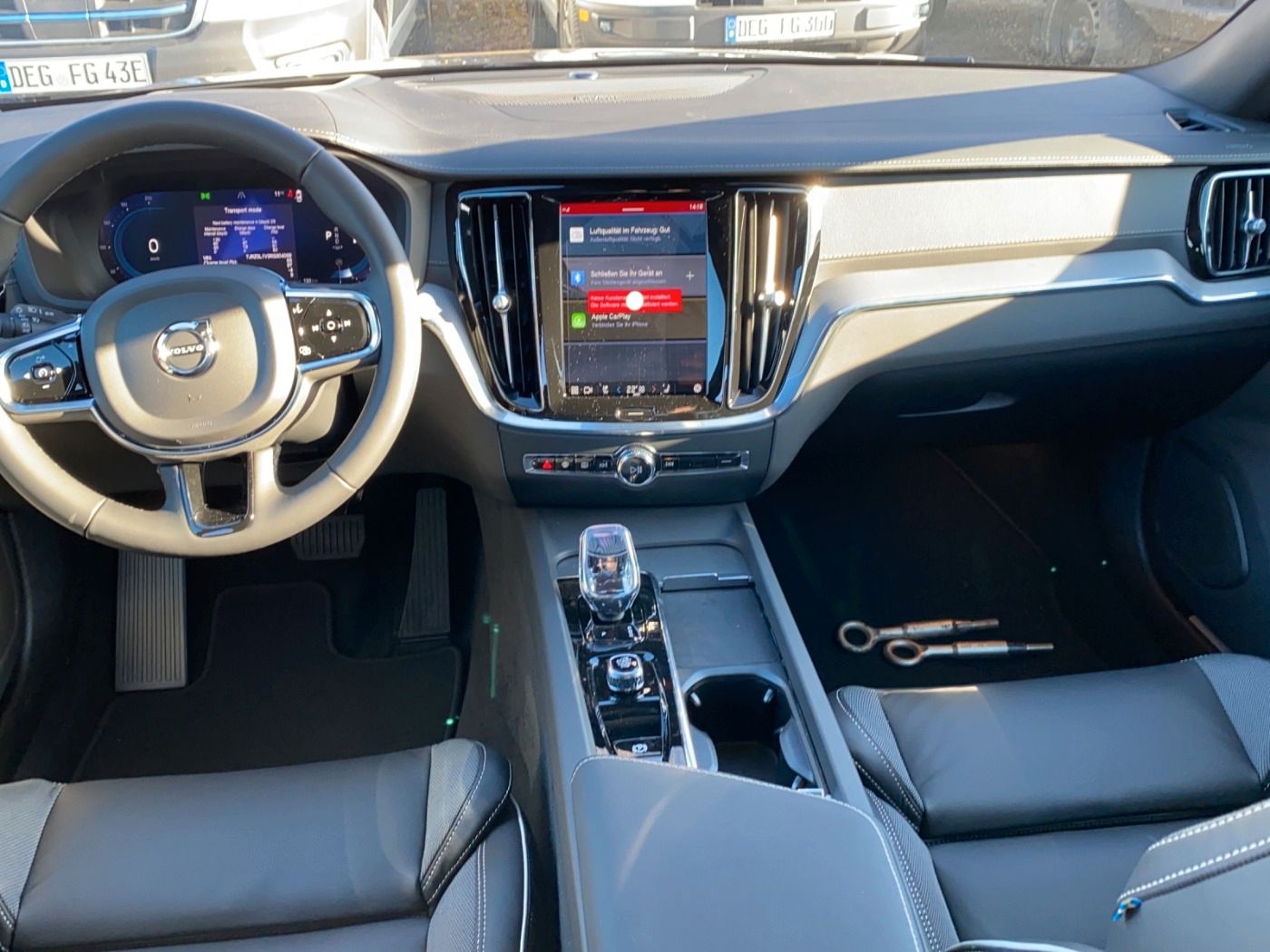 Volvo S60 Ultimate Dark AWD 360 ACC HUD LM