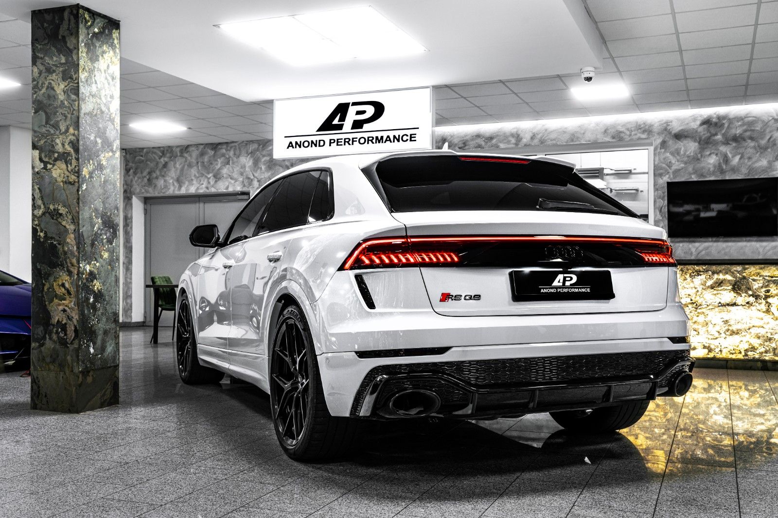Audi RS Q8 CERAMIC/PPF/B&O/MATRIX/AUXILIARY/NIGHTVISI