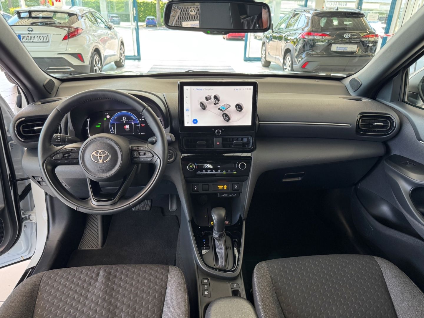 Toyota Yaris Cross Hybrid Team DK Sitzheizung Lenkradhe