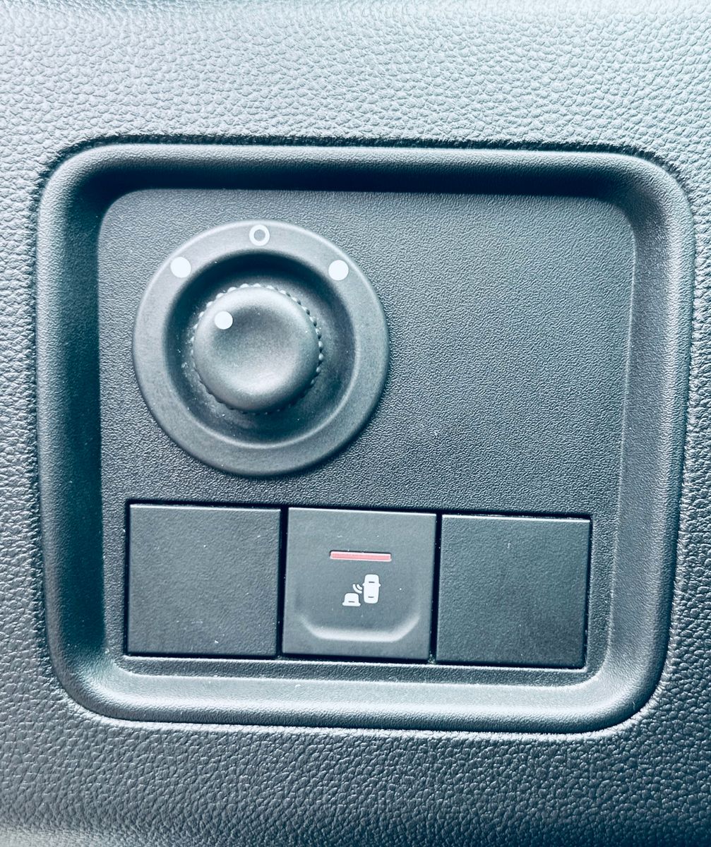 Dacia Duster Prestige 4WD - Samsaru's Car Outlet