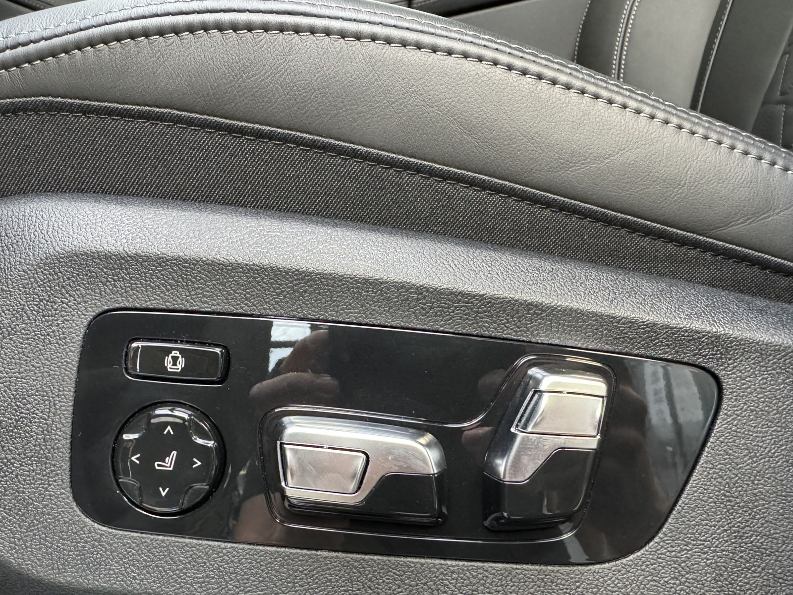 BMW X6 xDrive40d M Sport Pro - Samsaru's Car Outlet