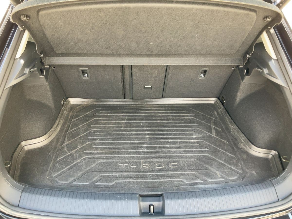 Volkswagen T-Roc 1.5 TSI DSG STYLE - Samsaru's Car Outlet