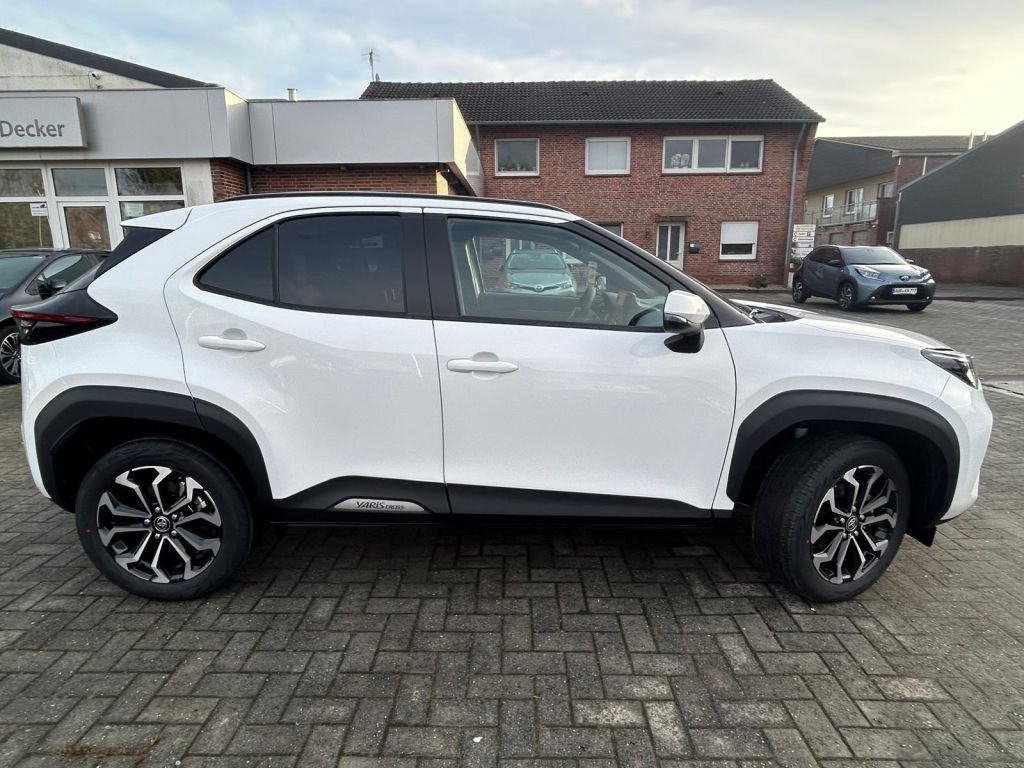 Toyota Yaris Cross Hybrid 130 1.5 VVT-i Teamplayer