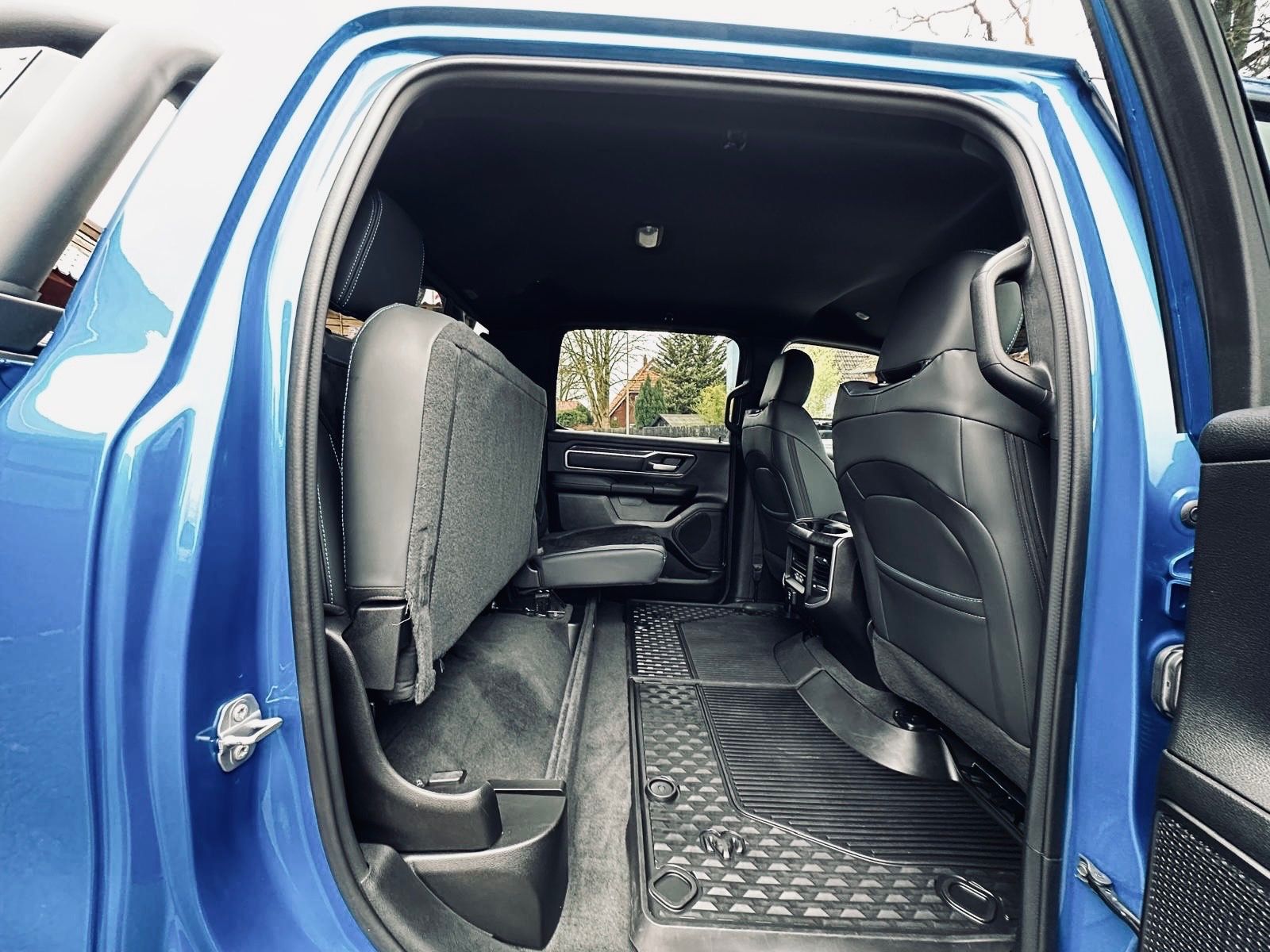 Dodge 5.7 V8*LPG*LIFT*BÜGEL*OFFROAD*AHK*NAVI*GARANTIE