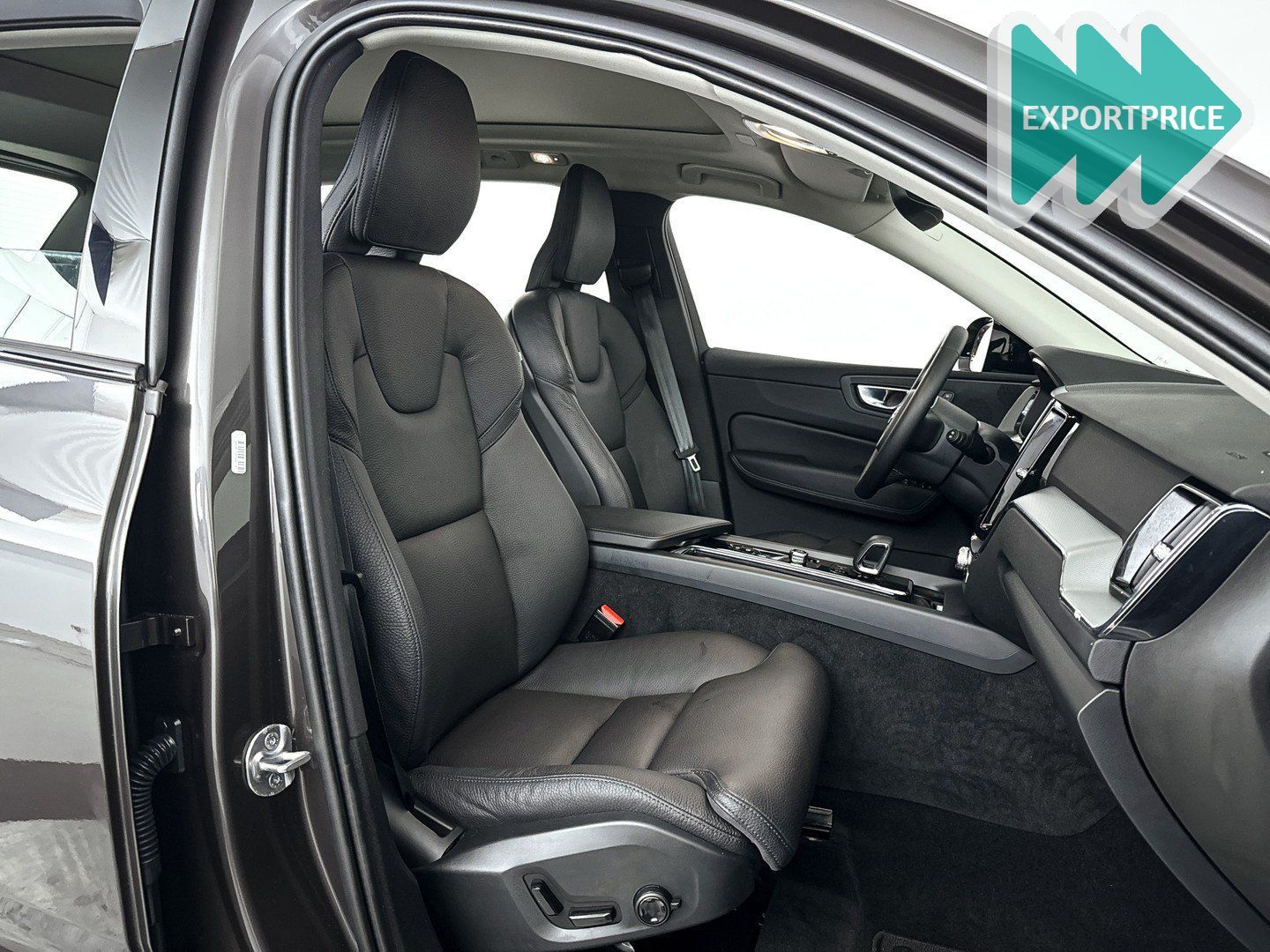 Volvo XC60 T6 Aut. Plug-in hybrid AWD Plus Dark | pano