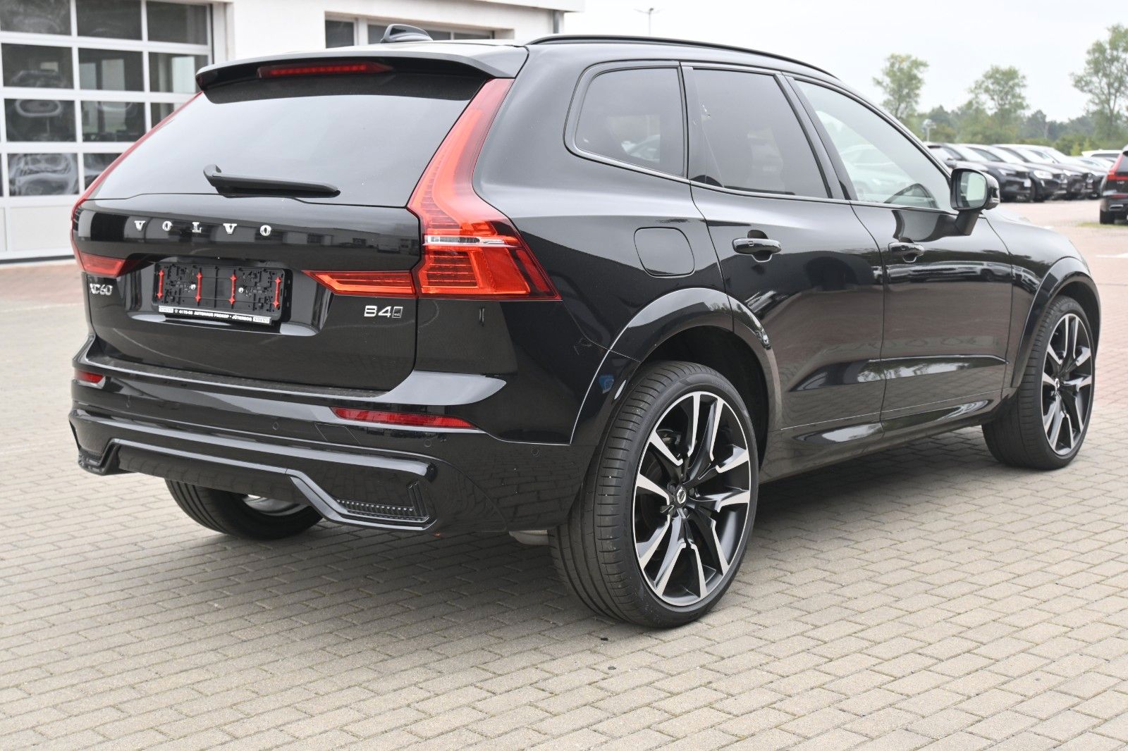 Volvo XC60 B4 D AWD Ultimate Dark*STDHZG*360°*ACC*AHK