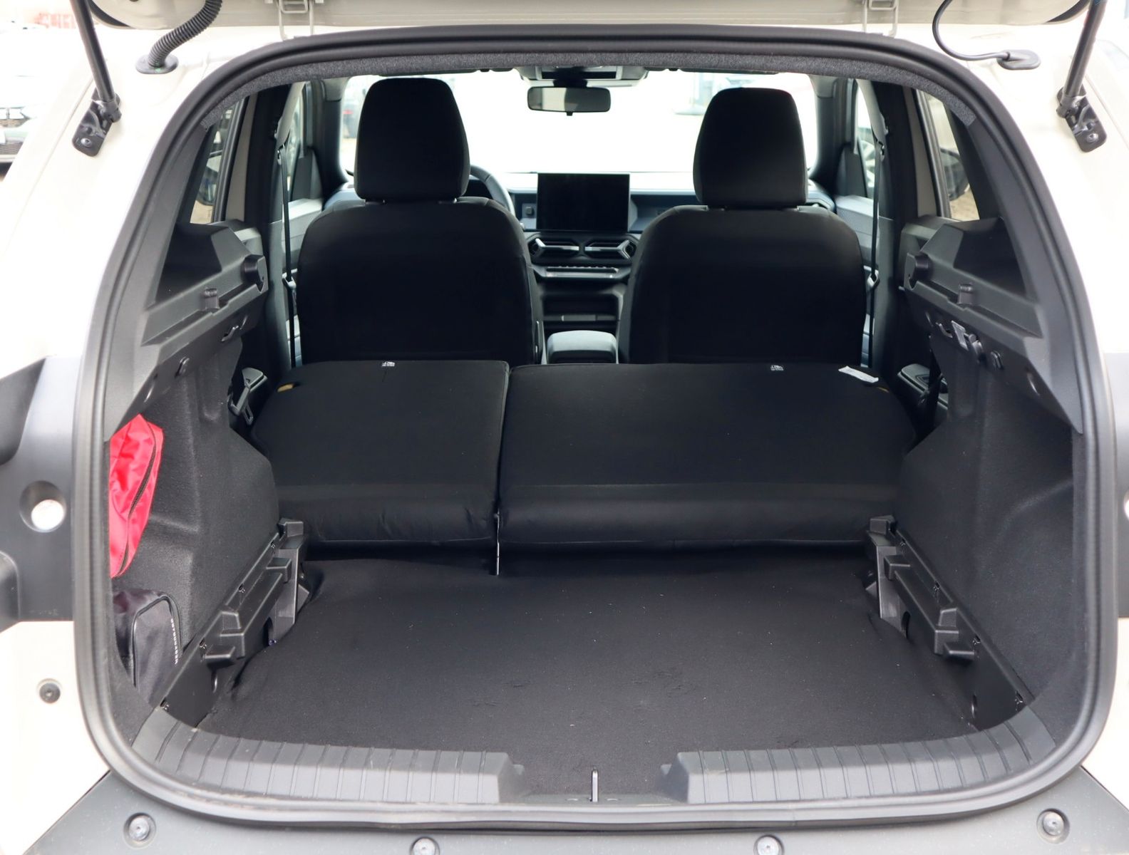 Dacia Duster III Hybrid 140 Journey - Samsaru's Car Outlet