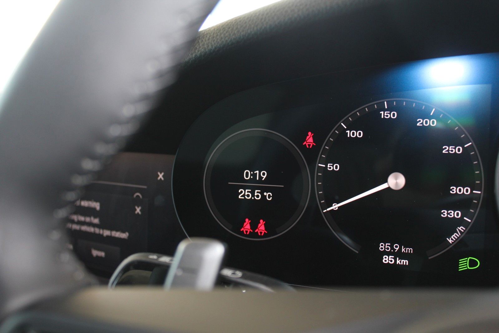 Porsche 992 Carrera 4 GTS RHD/ACC/Sportabgas/Lift/S-Dach