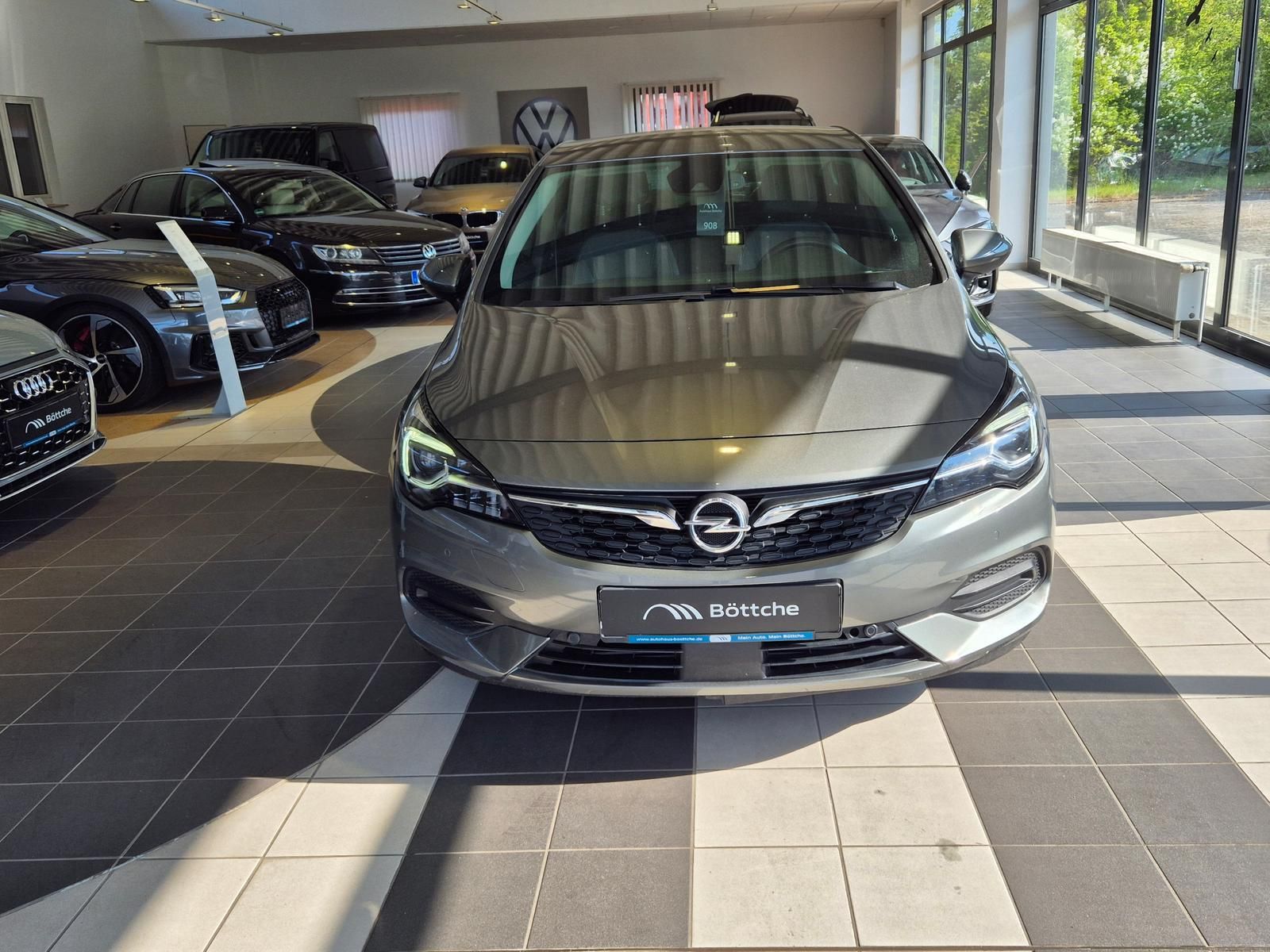 Opel Astra 1.4 Turbo - Samsaru's Car Outlet