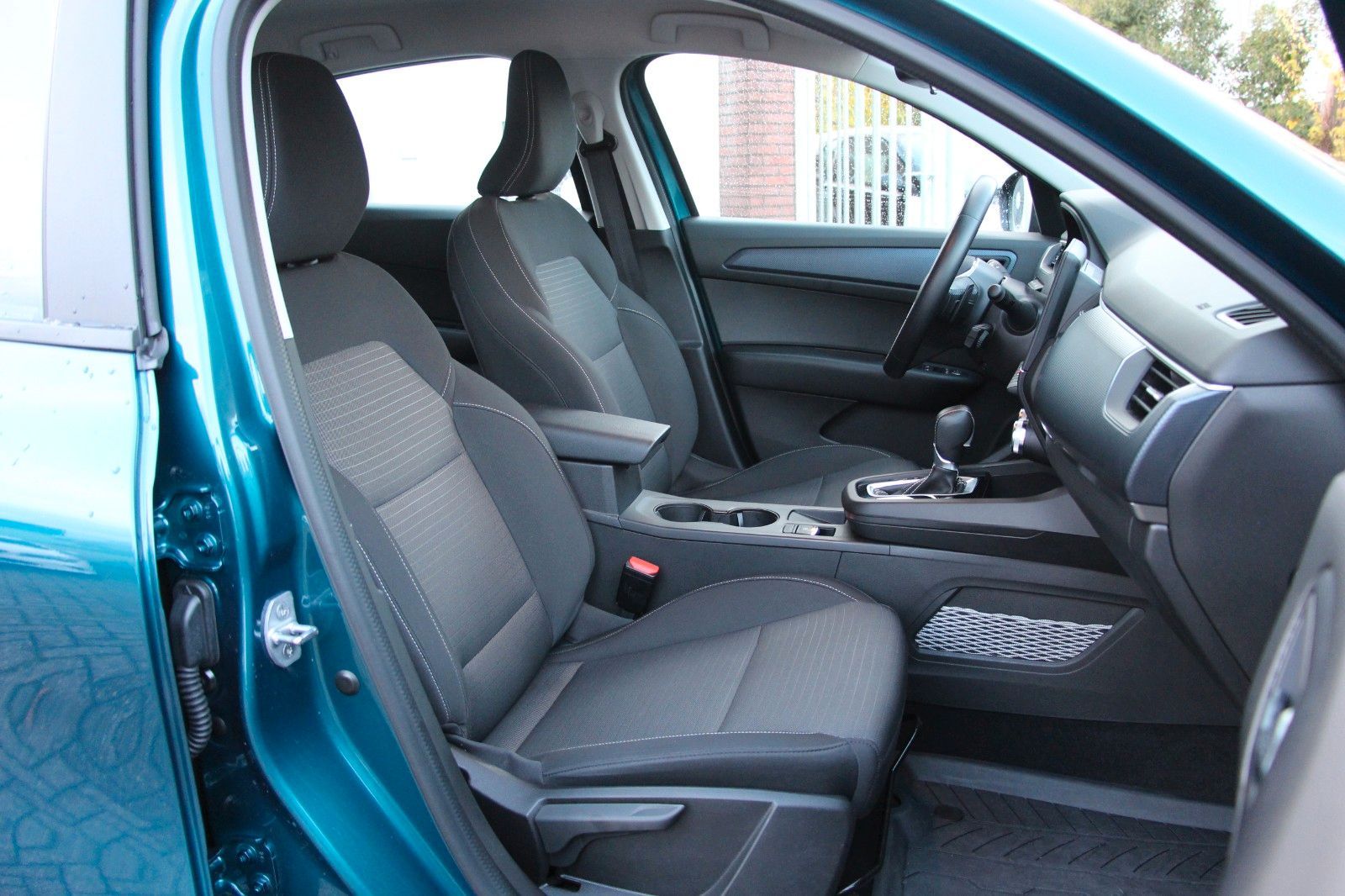 Renault Arkana 1.3 TCe Mild-Hybrid - Samsaru's Car Outlet