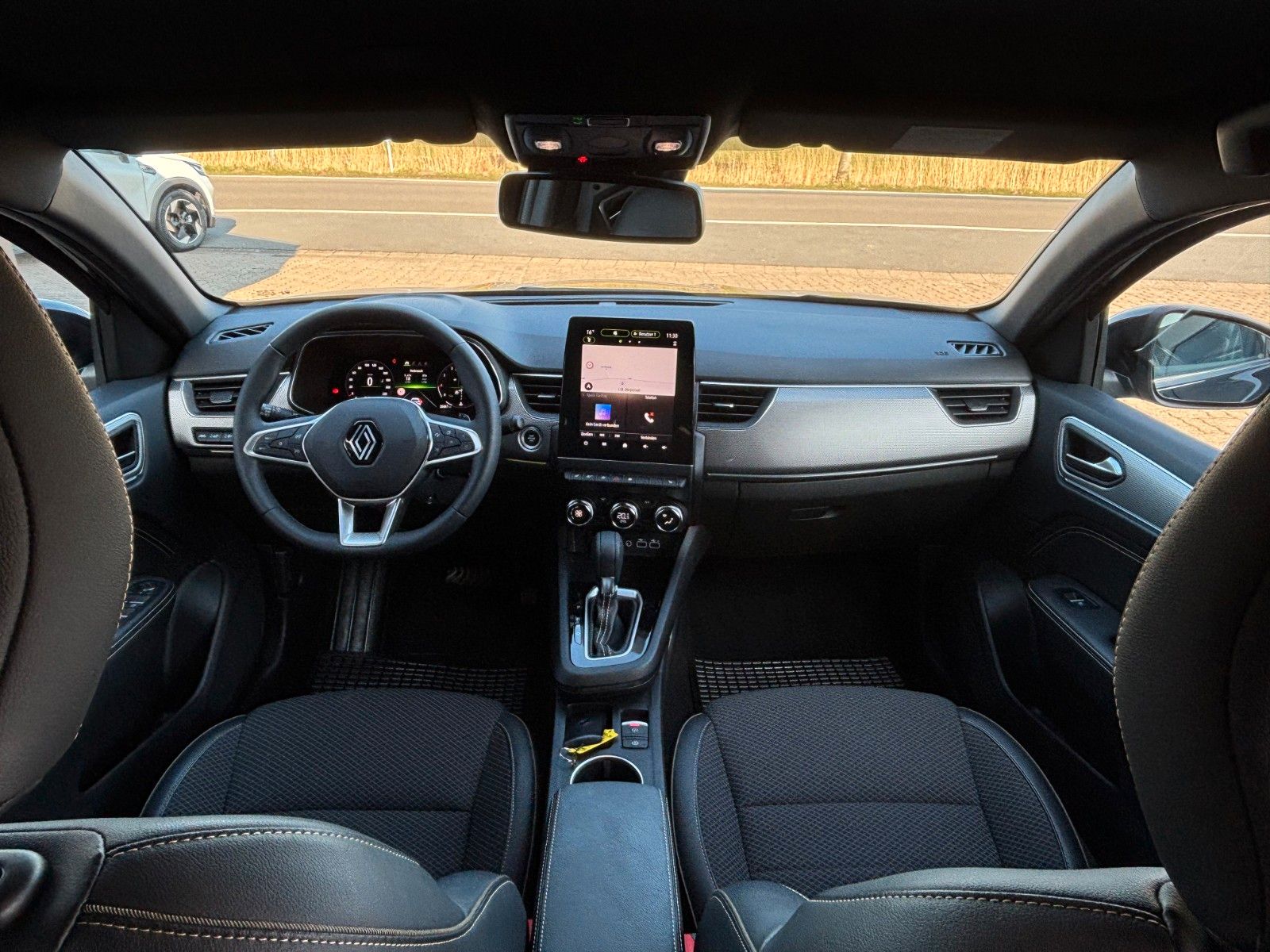 Renault Arkana Techno Mild Hybrid - Samsaru's Car Outlet