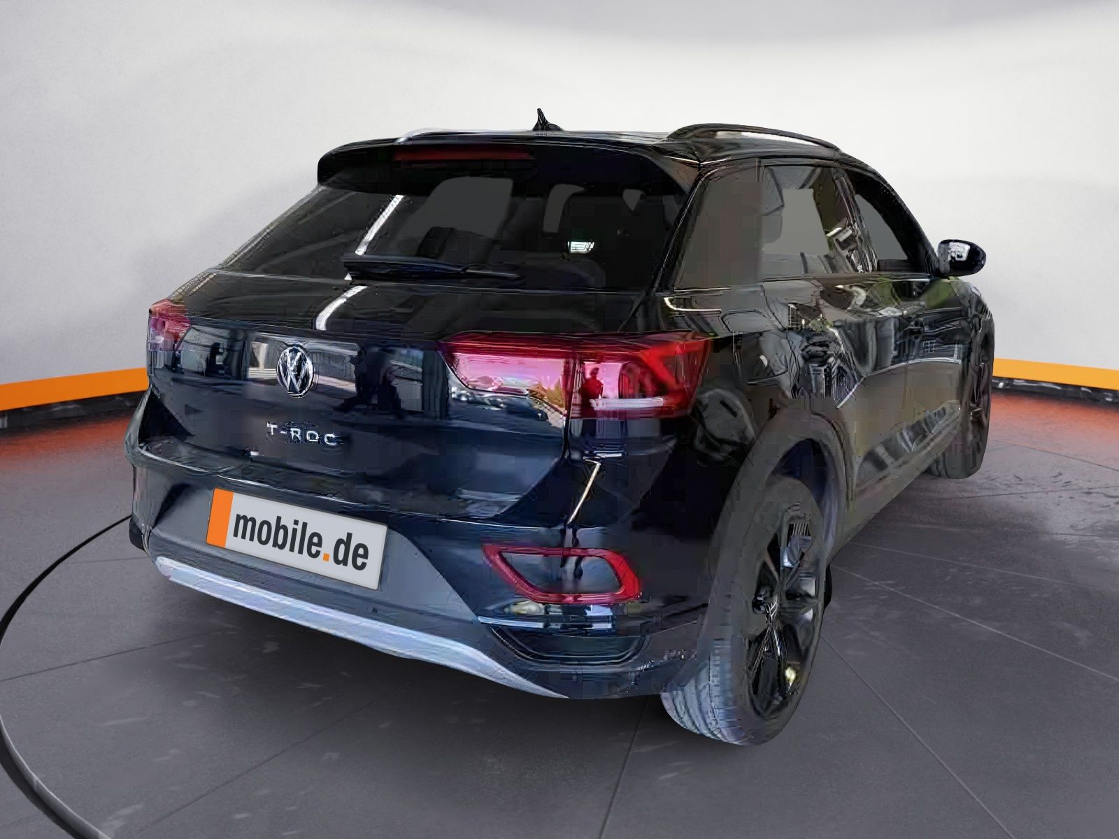 Volkswagen T-Roc 1.0 TSI Style - Samsaru's Car Outlet