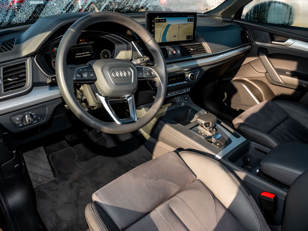 Audi Q5 Sportback 40 TDI quattro S line - Samsaru's Car Outlet