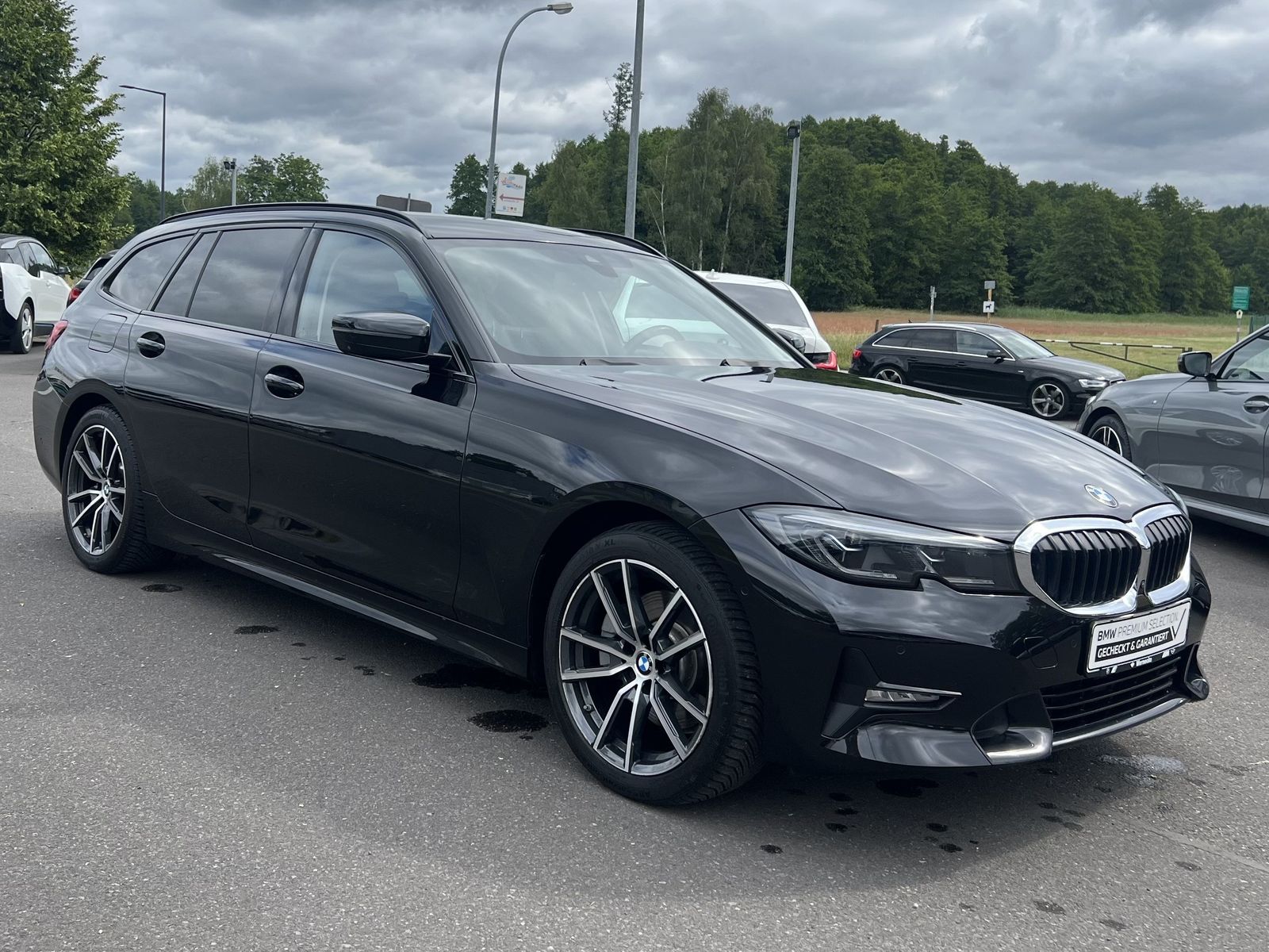 BMW 320e Touring Sport Line - Samsaru's Car Outlet