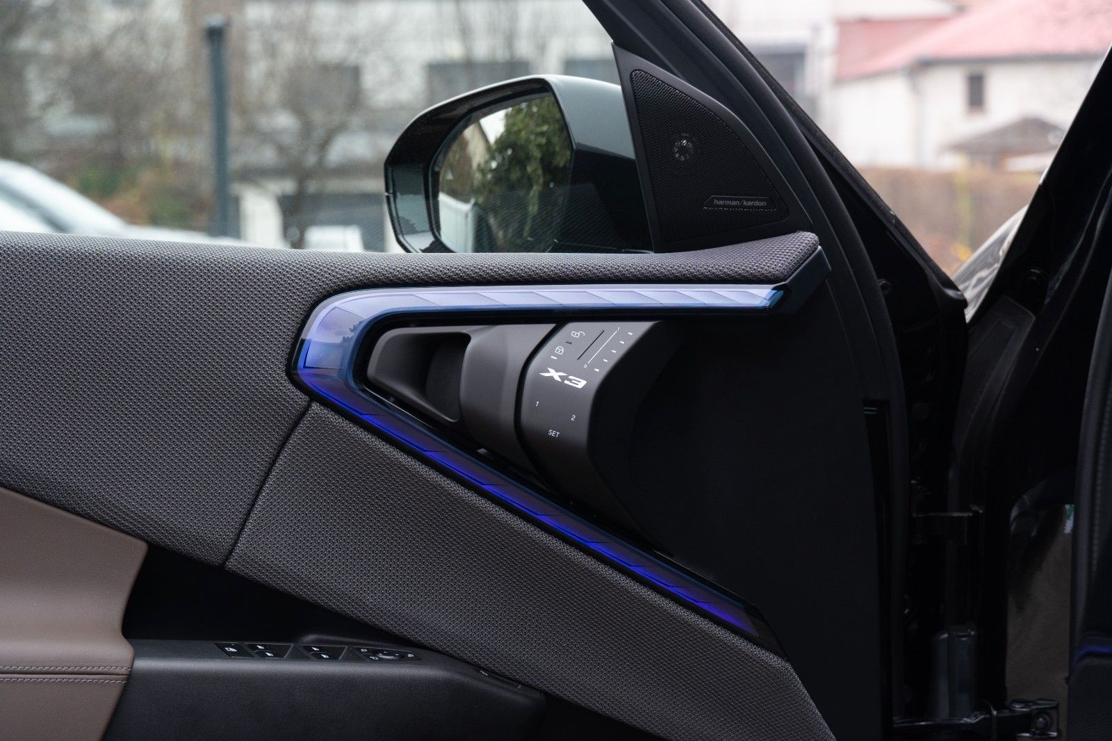 BMW X3 20i M SPORT PLUS - Samsaru's Car Outlet