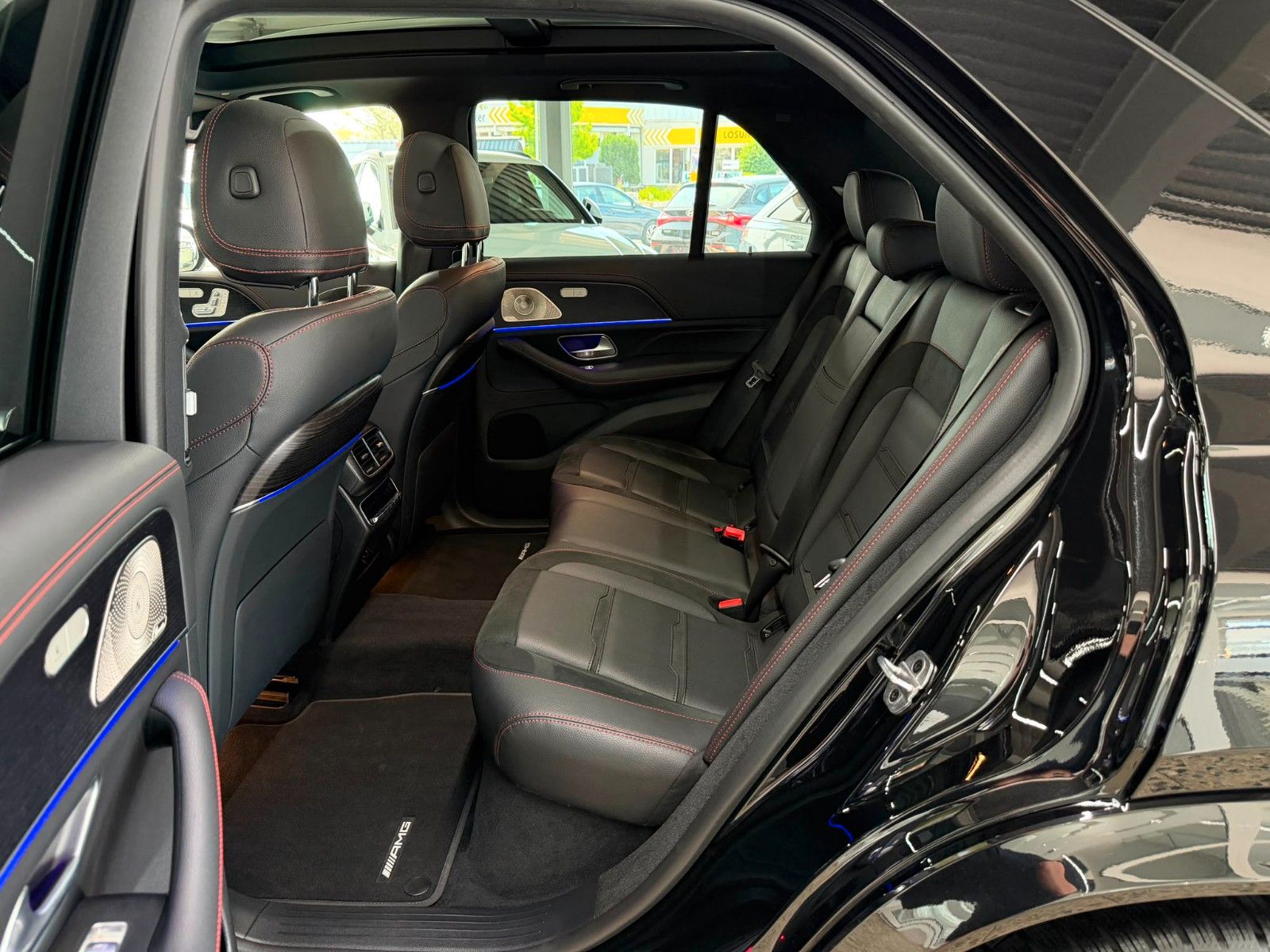 Mercedes-Benz GLE 53 AMG/4Matic+/Burmester/designo/PANO/360