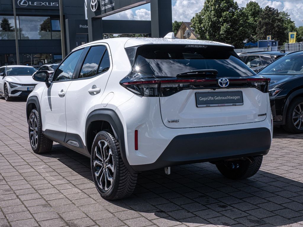 Toyota Yaris Cross Hybrid 1.5 VVT-i Team Deutschland
