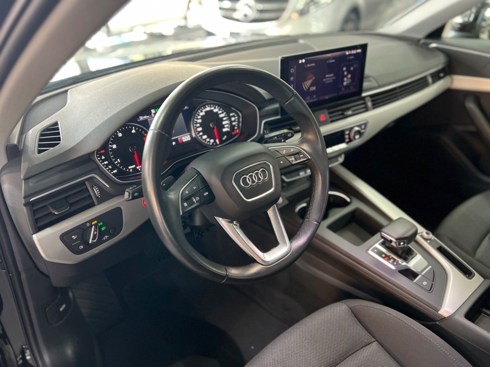 Audi A4 Avant 35 TDI S line - Samsaru's Car Outlet