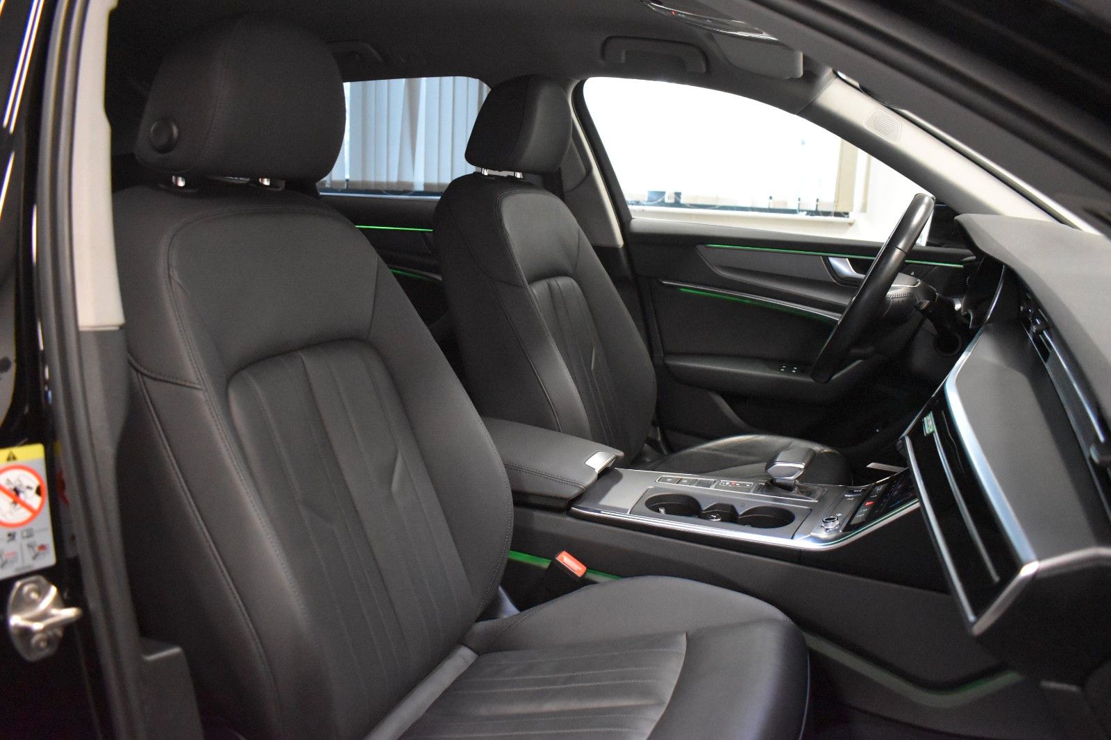 Audi A6 45TFSI quattro S-LINE - Samsaru's Car Outlet