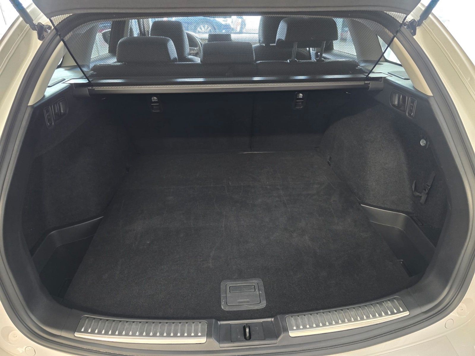 Mazda 6 Kombi Exclusive-Line *HUD*BOSE*SB*LEDER*360°