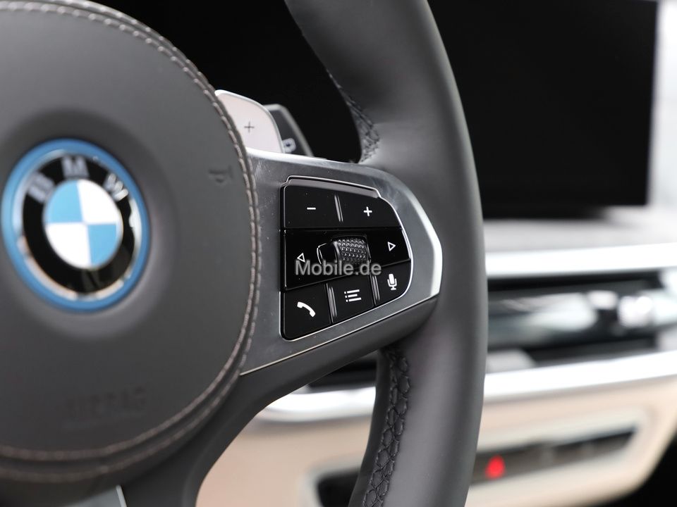 BMW X5 xDrive50e M Sportpaket UPE 127.040 EUR