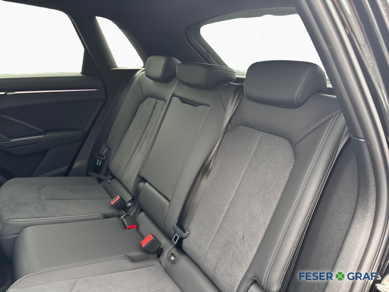 Audi Q3 45 TFSI quattro S line - Samsaru's Car Outlet