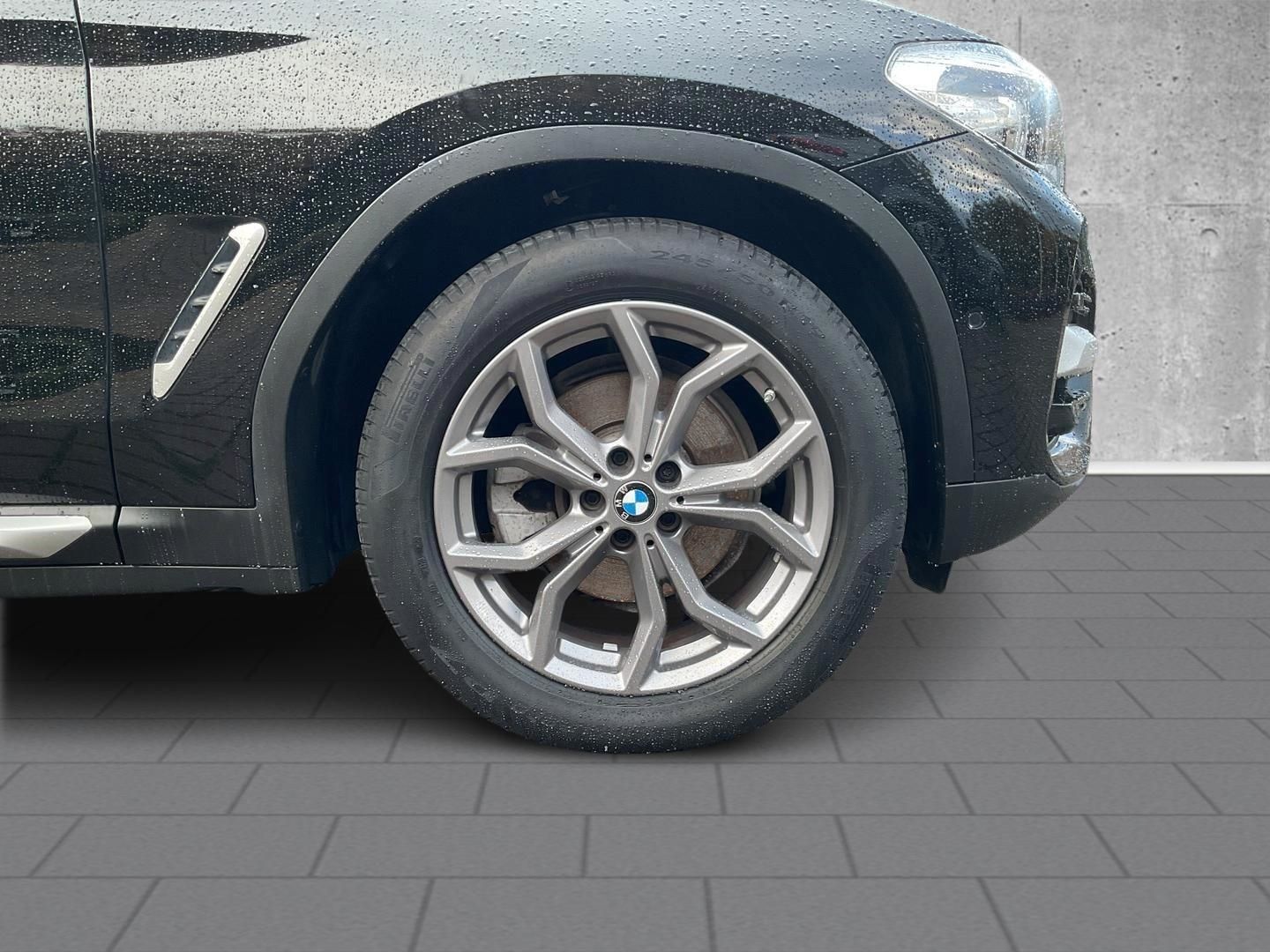 BMW X3 xDrive20d Aut xLine AHK Navi LED SHZ PDC Klim