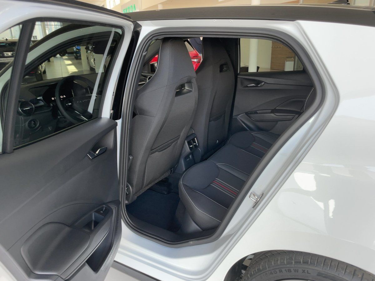 Skoda Fabia 130 DSG APP+DAB+VIRT+ACC+LED+NAVI+PDC+TOTW