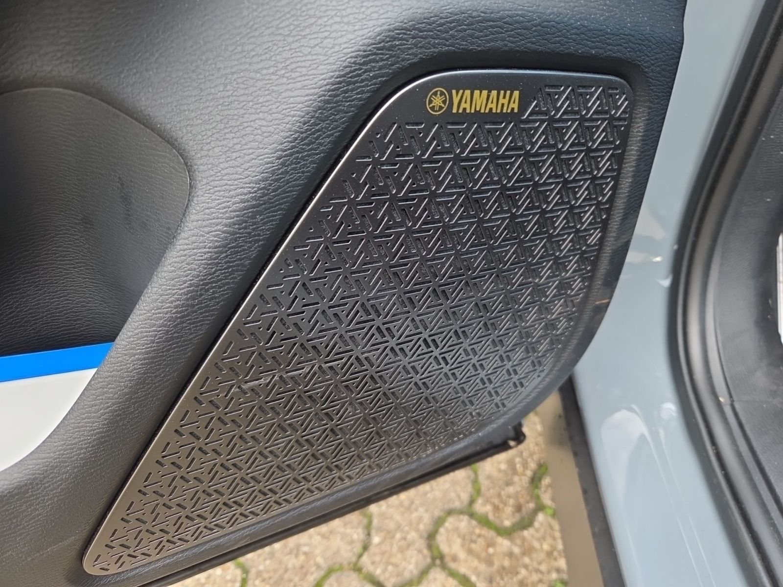 Mitsubishi Outlander 2.4 PHEV  " TOP " AHK "