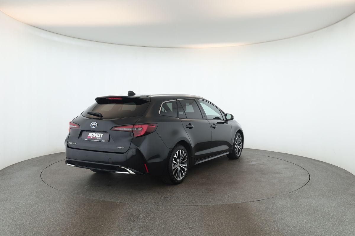 Toyota Corolla Touring Sports 2.0 CVT Team D Navi Kam