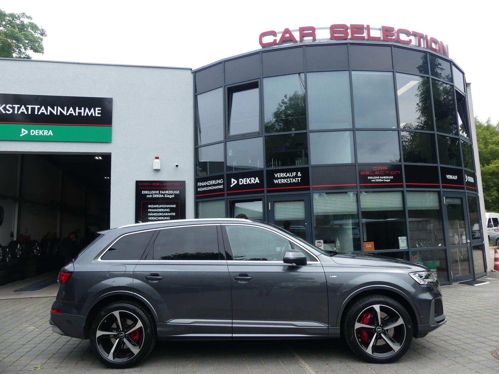 Audi Q7 55 TFSI e quattro S line MATRIX/S-SITZE/KAM/B