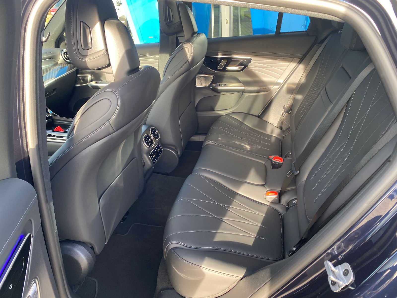 Mercedes-Benz GLC-Coupe 300 d 4Matic 9G AMG Line Advanced AHK