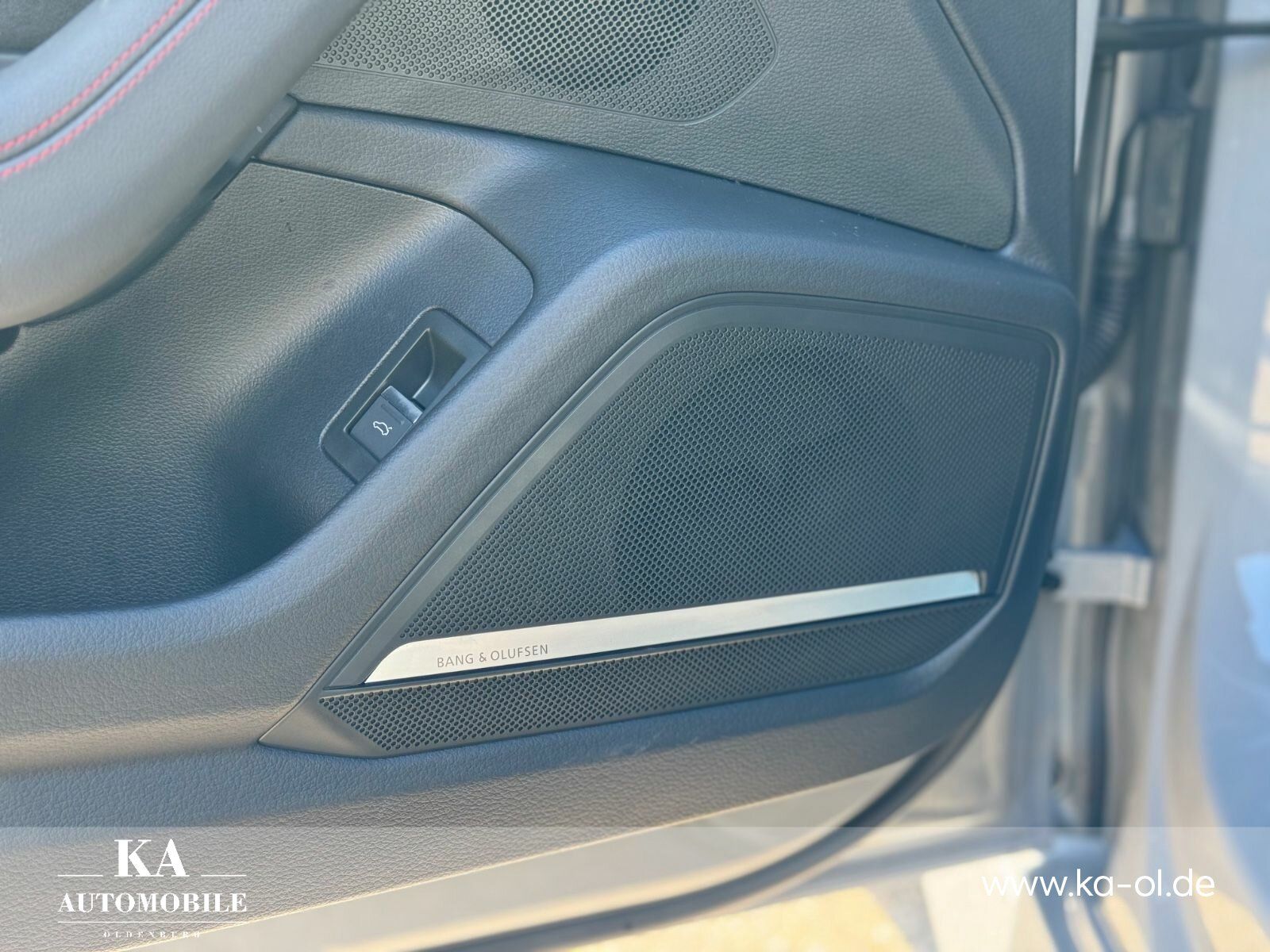 Audi RS 6 Avant 4.0 TFSI Nardo 22" B & O Matrix Dynam