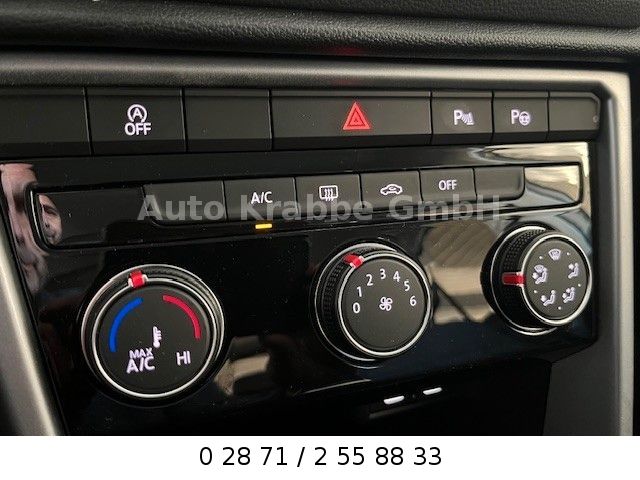 Volkswagen T-Roc Life 1.5 TSI DSG - Samsaru's Car Outlet