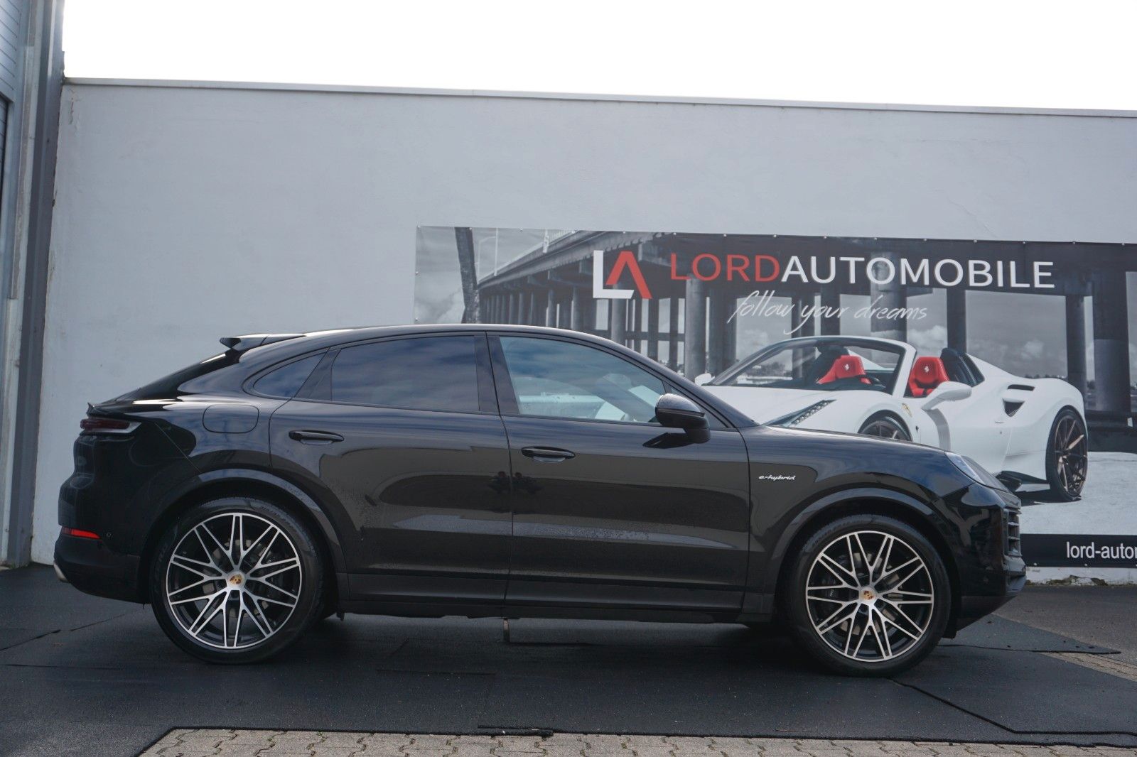 Porsche Cayenne Coupe E-Hybrid Coupe*22"RS*18 Wege*BOSE*