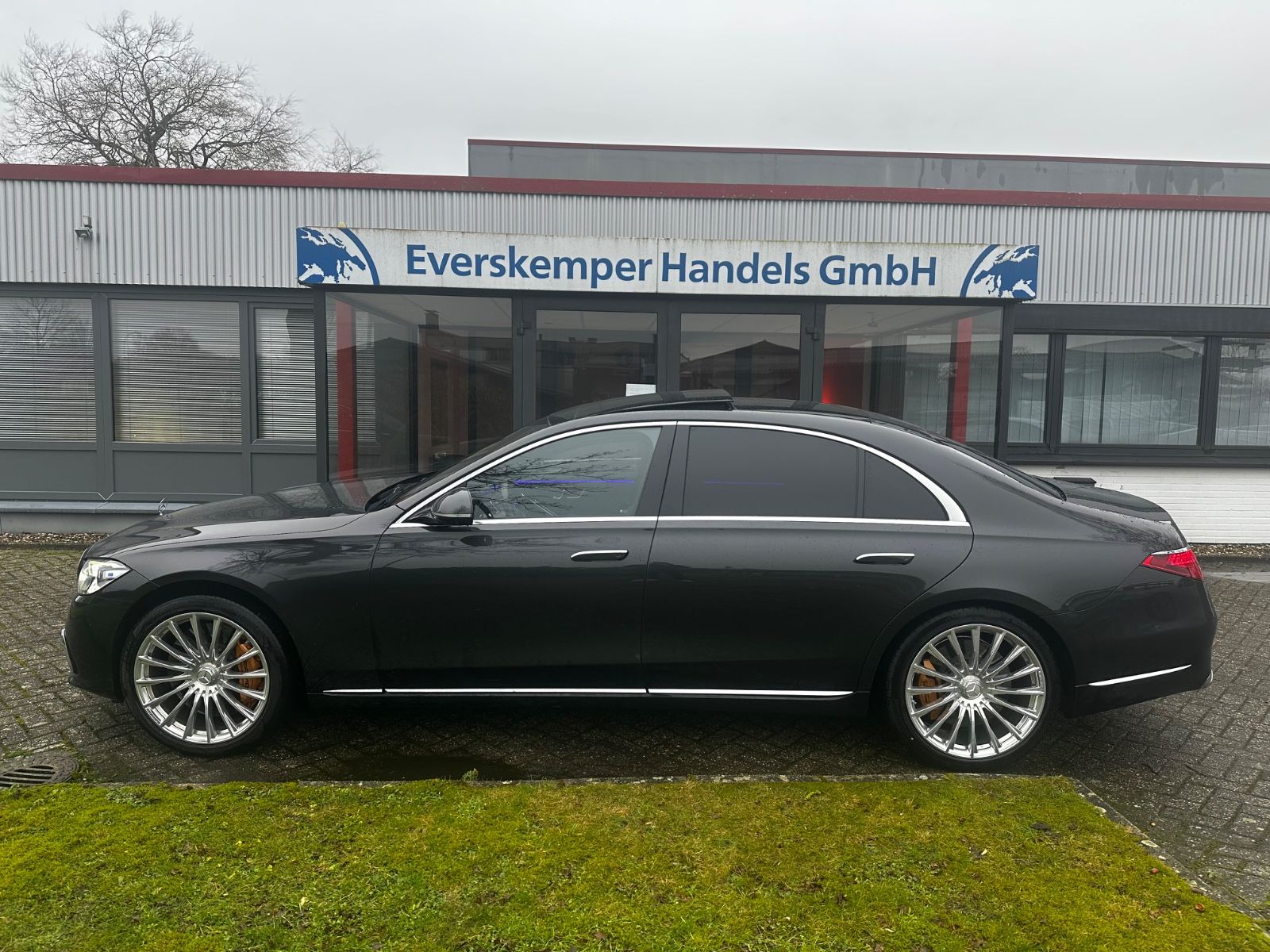 Mercedes-Benz S580 4M AMG - Samsaru's Car Outlet