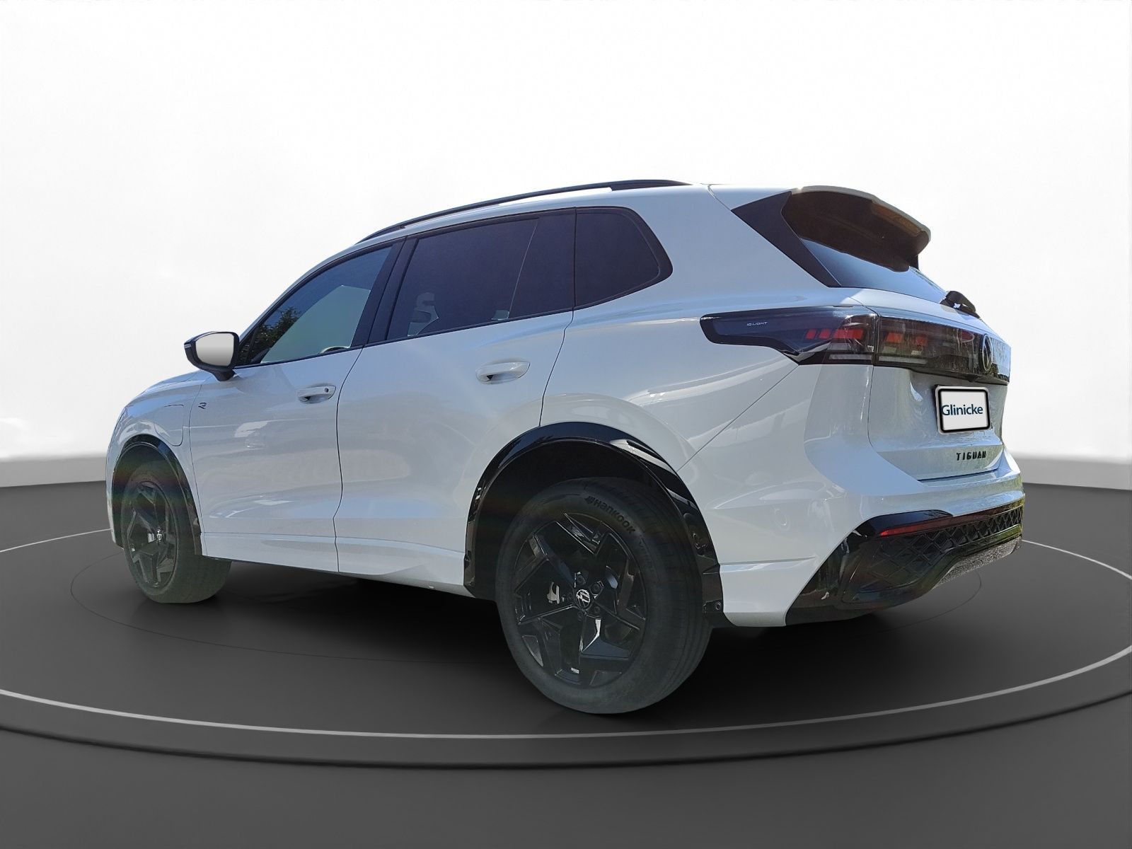 Volkswagen Tiguan R-Line 1,5 l eHybrid  AHK,Massagesitz