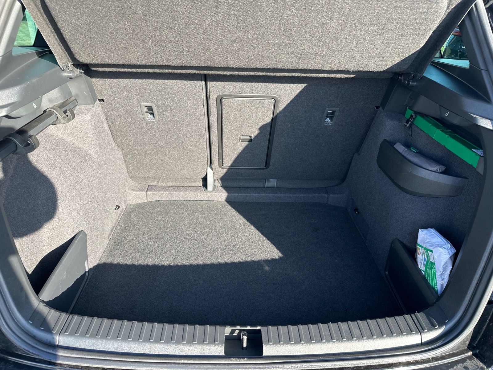 Skoda Karoq Sportline verl. Garantie