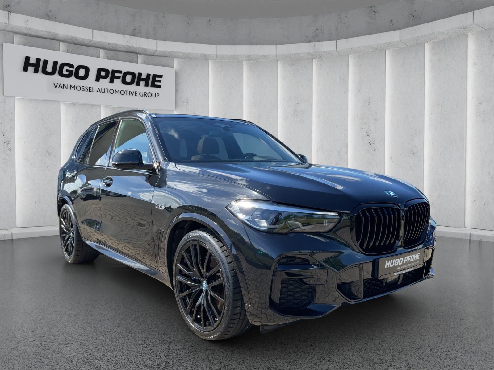 BMW X5 xDrive45e M Sport.AHK. Sitzbel.