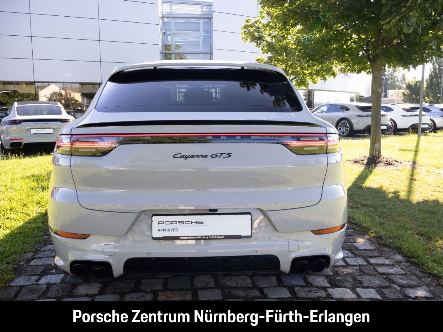 Porsche Cayenne GTS Coupe Luftfeder AHK Standheizung Hea