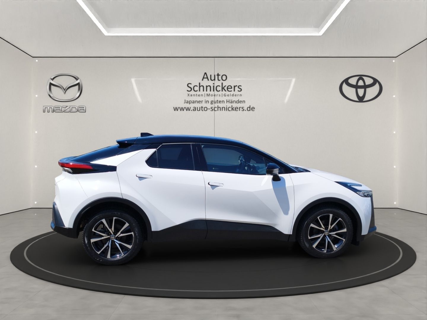 Toyota C-HR HYBRID TEAMPLAYER+ NAV+ACAA !!